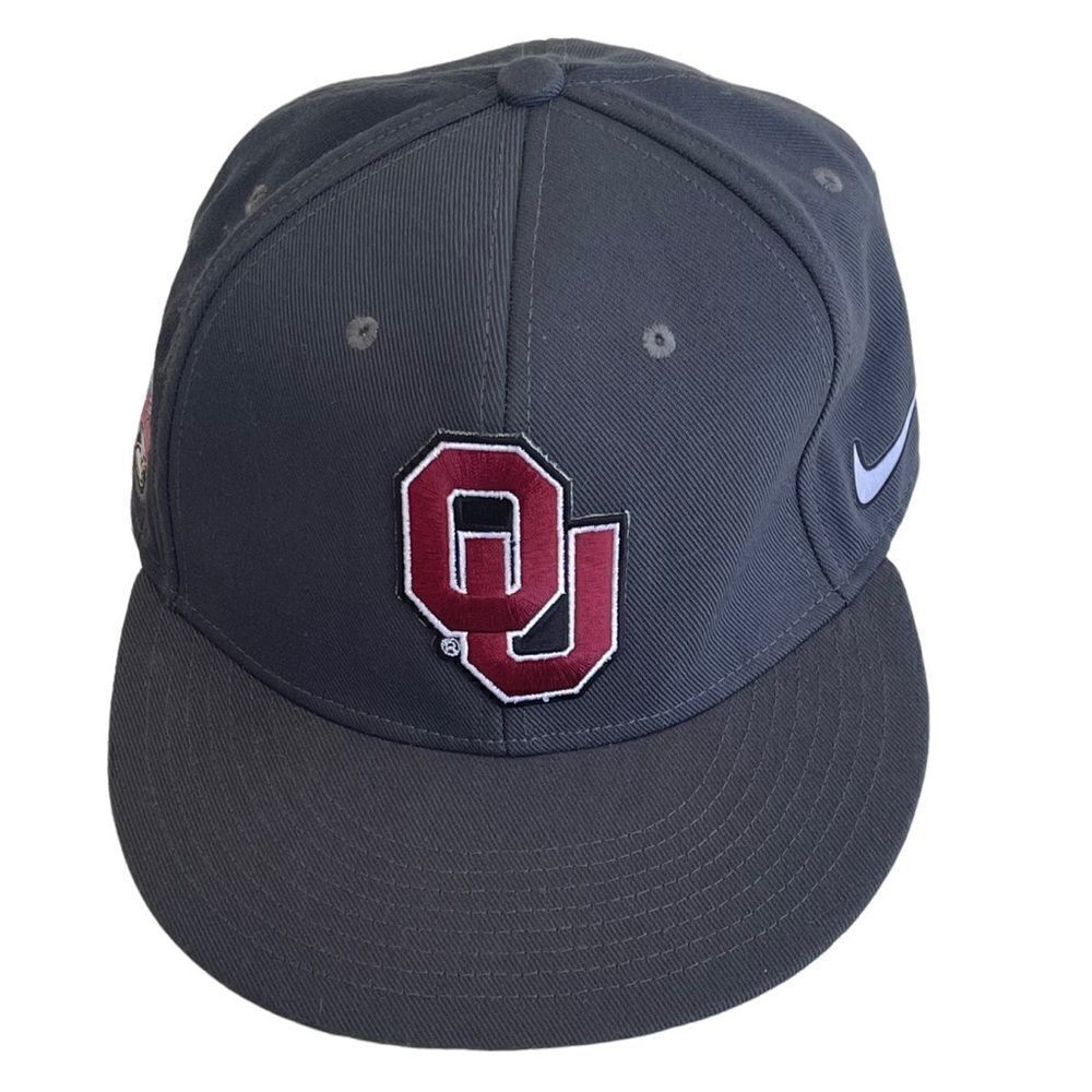 Nike Oklahoma Sooners 2017 Allstate Sugar Bowl Champions Locker Room Hat Cap